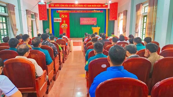 Hội đồng nghĩa vụ quân sự xã Sơn Phú khám sơ tuyển nghĩa vụ quân sự, công an nhân dân năm 2025
